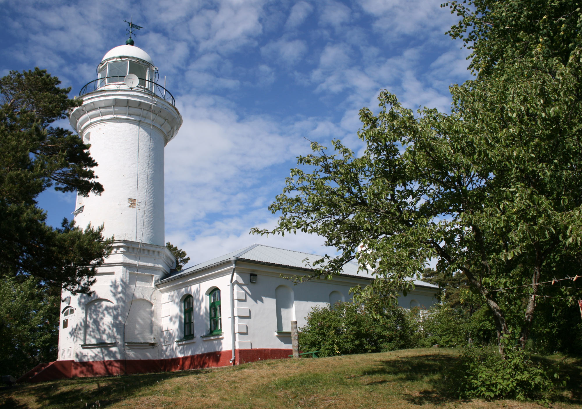 Uzava